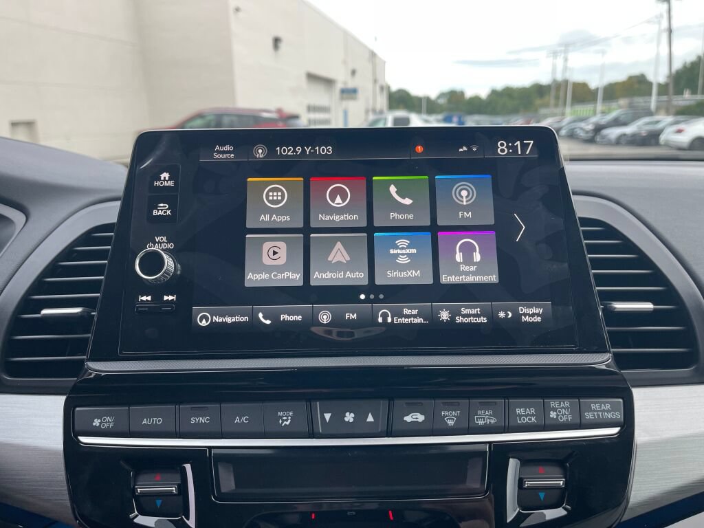 New 2027 Honda Odyssey Touring image 9