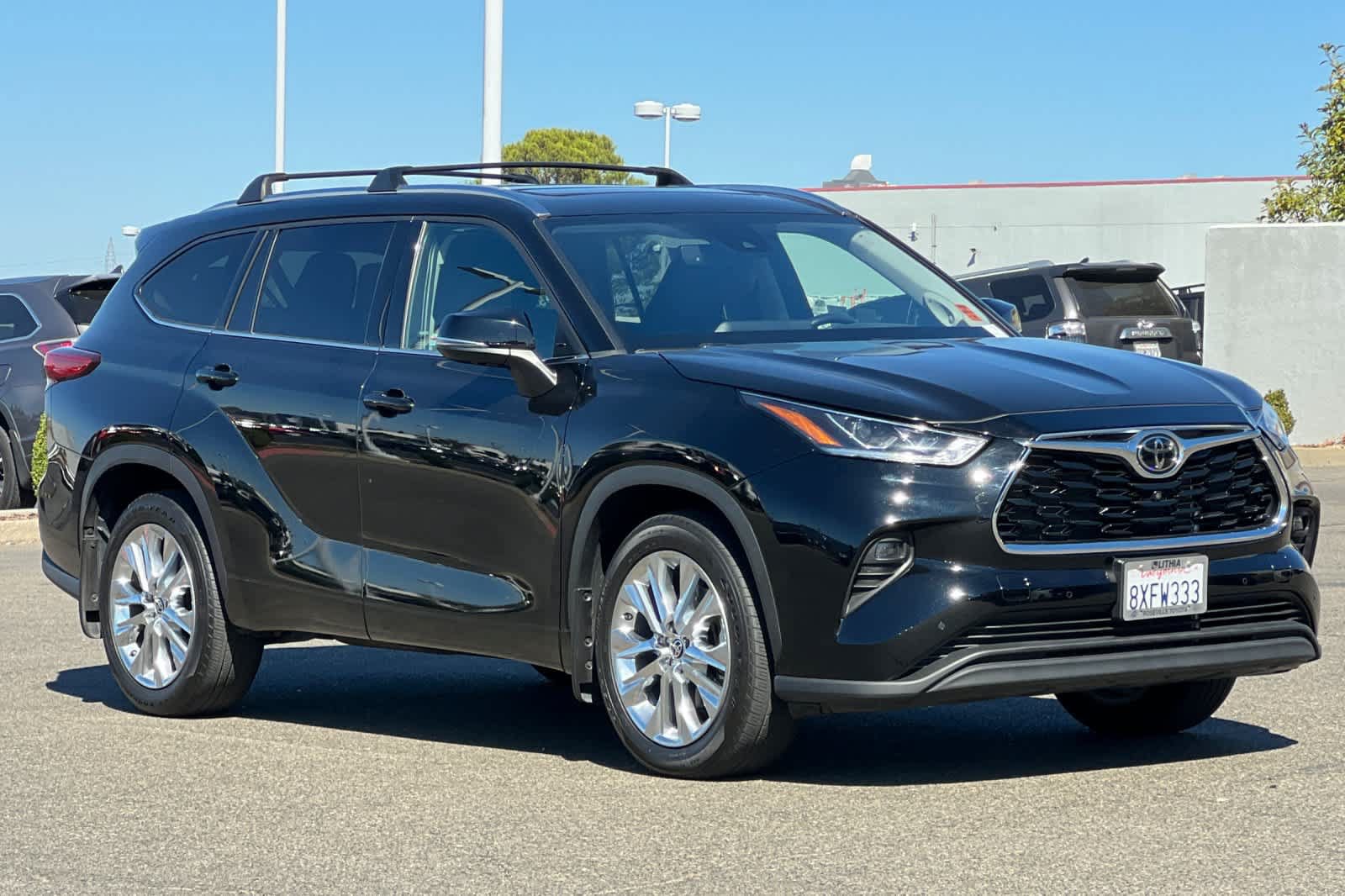 Used 2021 Toyota Highlander Limited AWD/4WD image 5