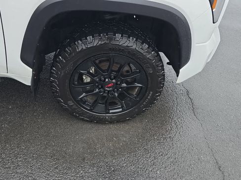 Used 2023 Toyota Tundra SR5 AWD/4WD image 12