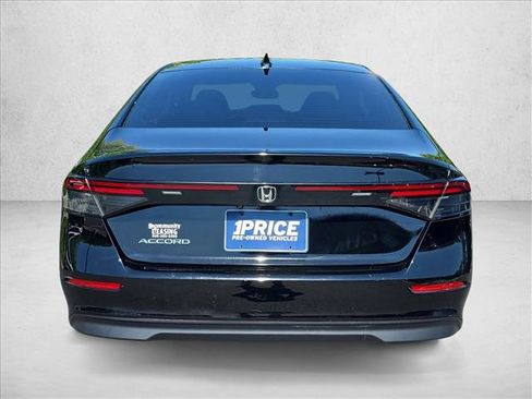 Used 2023 Honda Accord EX image 6
