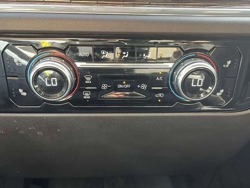 Certified 2025 GMC Sierra 2500 SLE w/ SLE Value Package; image 23