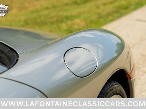 Used 2002 Porsche 911 Carrera RWD image 47