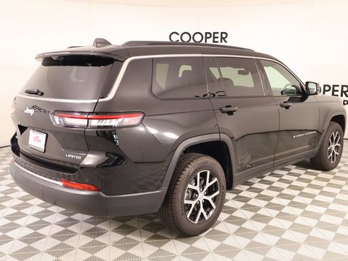 Used 2024 Jeep Grand Cherokee L Limited w/ Luxury Tech Group II AWD/4WD image 24