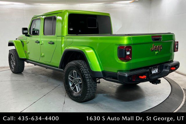 Used 2025 Jeep Gladiator Mojave AWD/4WD image 3