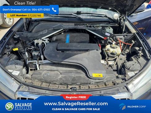 Used 2016 BMW X5 xDrive40e AWD/4WD image 16