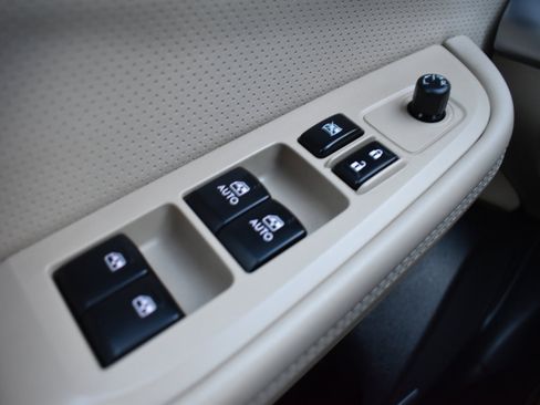 Used 2015 Subaru Outback 2.5i Limited w/ Protection Package #2 image 35