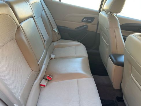 Used 2014 Chevrolet Malibu LT w/ Power Convenience Package image 13