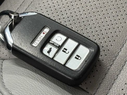 Used 2020 Honda CR-V EX-L image 31