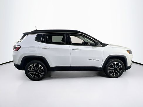 Used 2022 Jeep Compass Limited AWD/4WD image 4