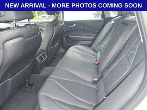 Used 2023 Acura TLX w/ Technology Package FWD image 9