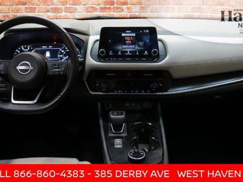 Certified 2024 Nissan Rogue SV w/ SV Premium Package AWD/4WD image 11