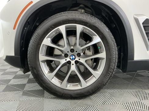 Certified 2024 BMW X5 xDrive40i w/ Premium Package image 35