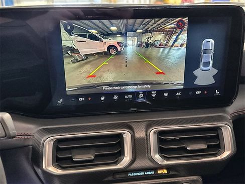 Used 2024 Ford Mustang GT Premium image 20