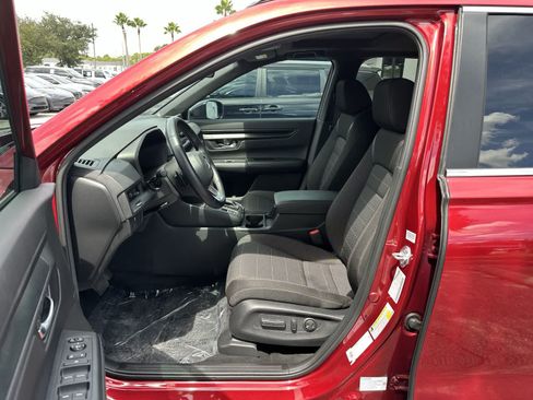 Used 2025 Honda CR-V Sport image 2