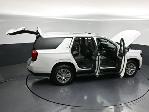 Used 2023 GMC Yukon Denali image 38