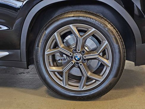 Used 2023 BMW X3 xDrive30i w/ Premium Package AWD/4WD image 8