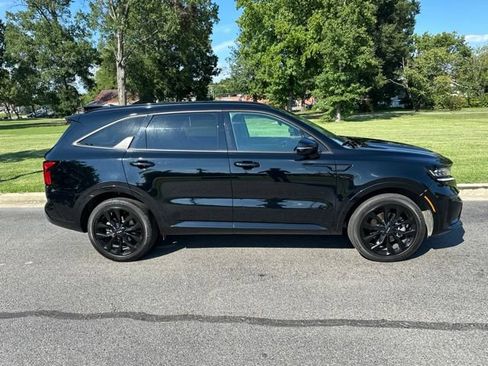 Used 2023 Kia Sorento SX FWD image 30