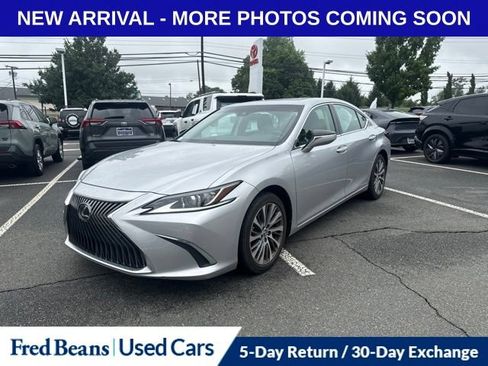 Used 2019 Lexus ES 350 w/ Premium Package FWD image 7