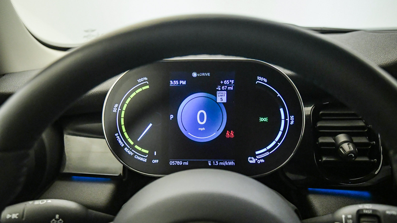 Used 2024 MINI Cooper SE FWD image 23