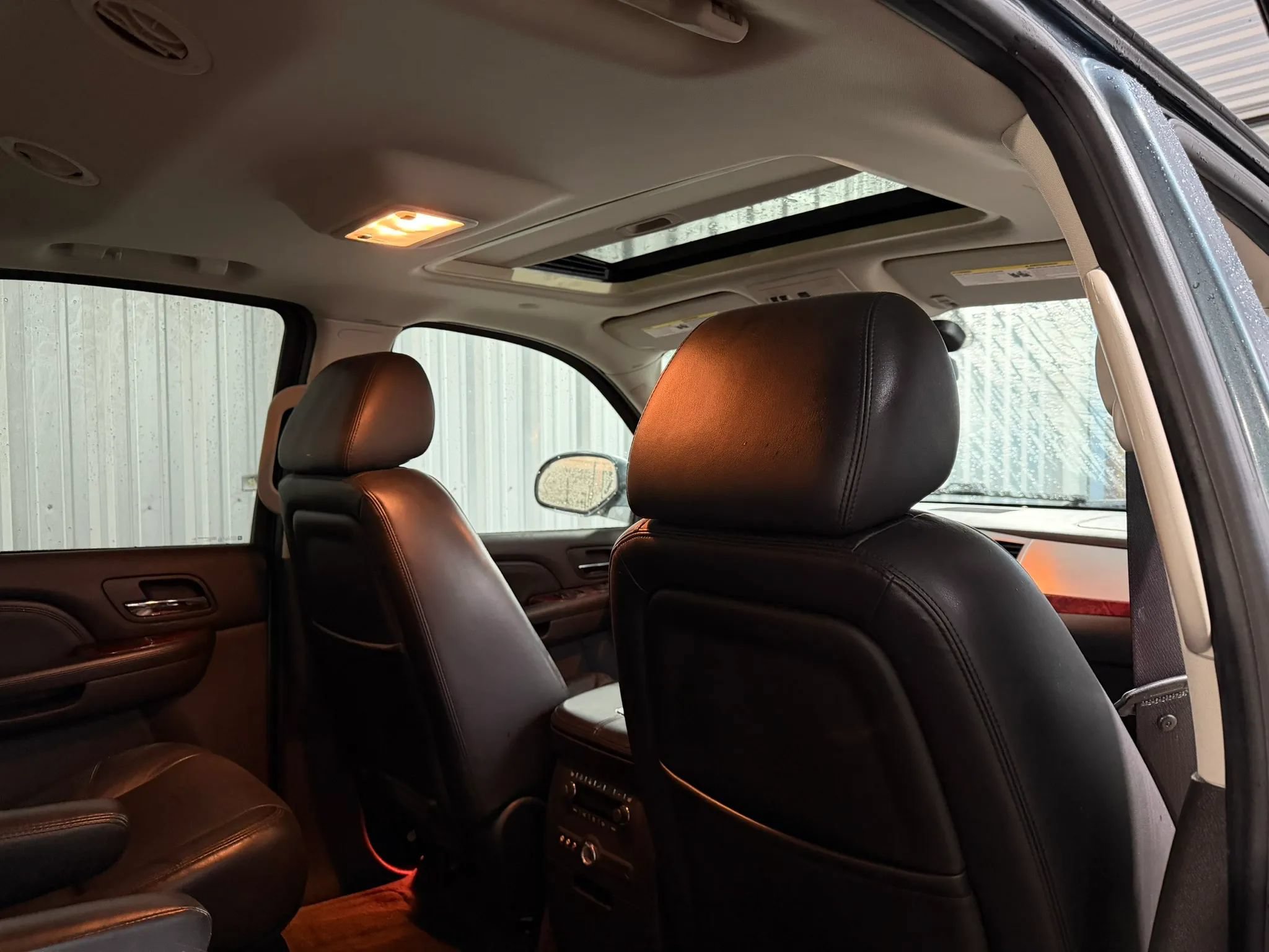 Used 2009 Cadillac Escalade 2WD image 26
