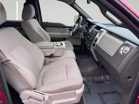 Used 2010 Ford F150 XLT image 25