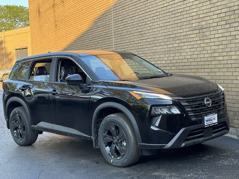 New 2026 Nissan Rogue SV AWD/4WD image 2