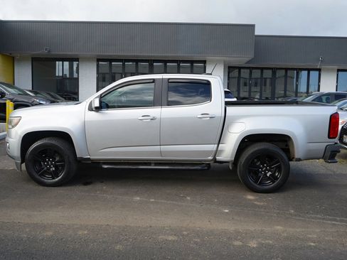 Used 2015 Chevrolet Colorado W/T w/ WT Convenience Package RWD image 2