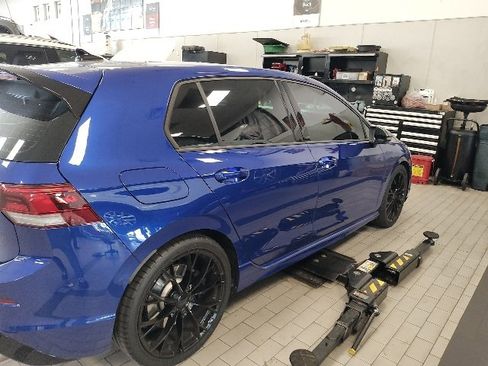 Used 2025 Volkswagen Golf R Black Edition image 6
