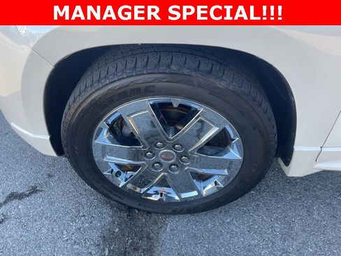 Used 2014 GMC Acadia Denali image 8