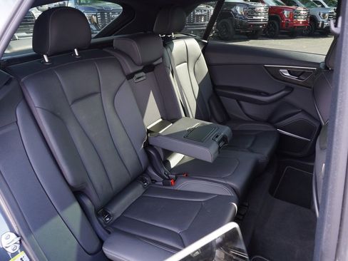 Used 2021 Audi Q8 Premium Plus w/ Premium Plus Package image 9