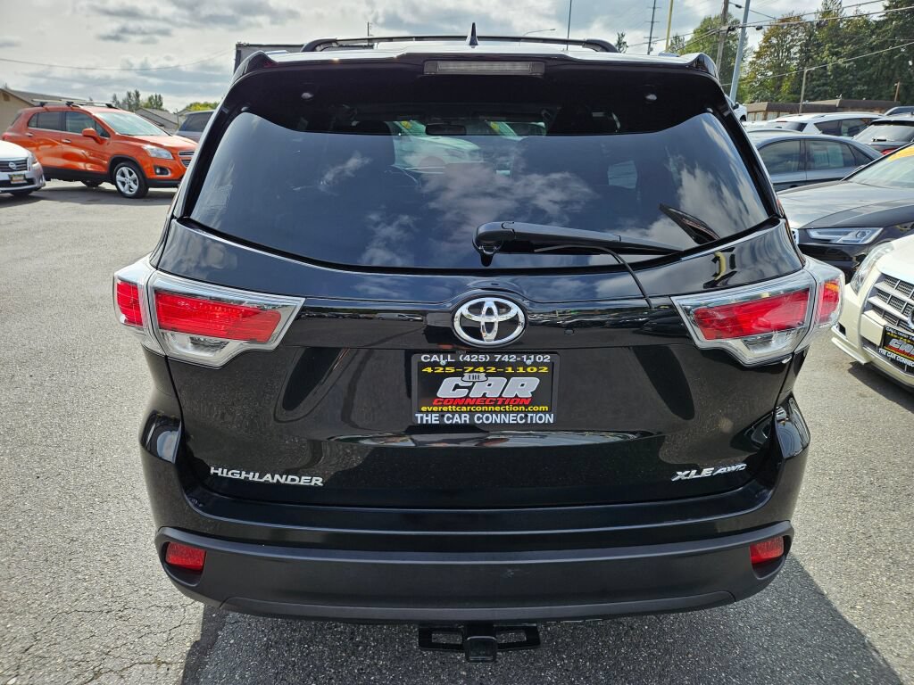 Used 2015 Toyota Highlander XLE AWD/4WD image 5
