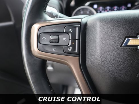 Used 2023 Chevrolet Silverado 2500 High Country w/ Technology Package image 18