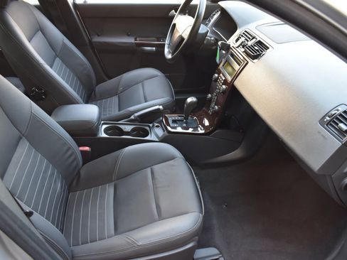 Used 2007 Volvo S40 2.4i image 13