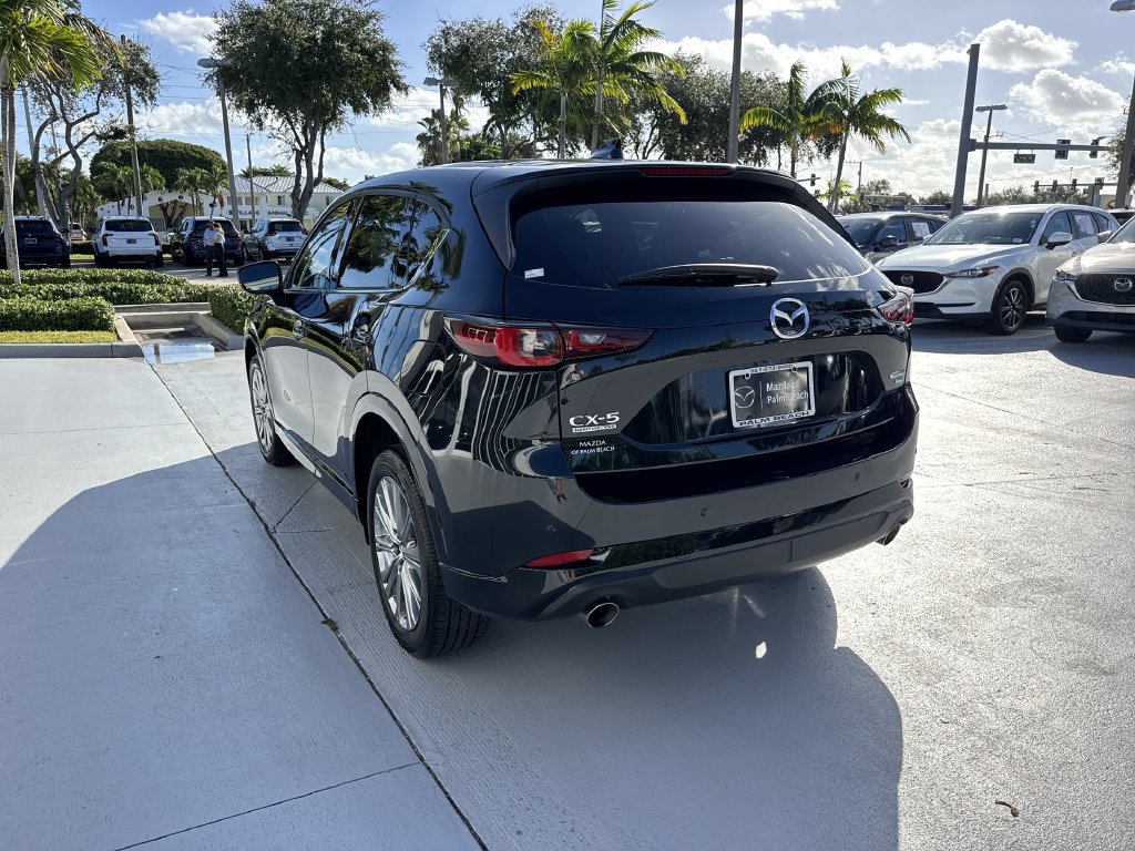 Used 2023 MAZDA CX-5 Signature AWD/4WD image 13