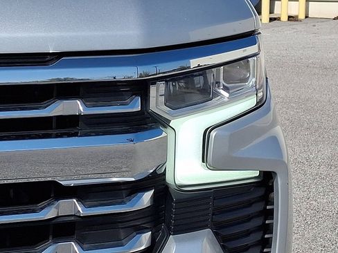 Used 2022 Chevrolet Silverado 1500 LTZ AWD/4WD image 12