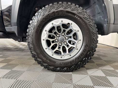 Used 2025 RAM 1500 RHO w/ RHO Level 1 Equipment Group AWD/4WD image 10