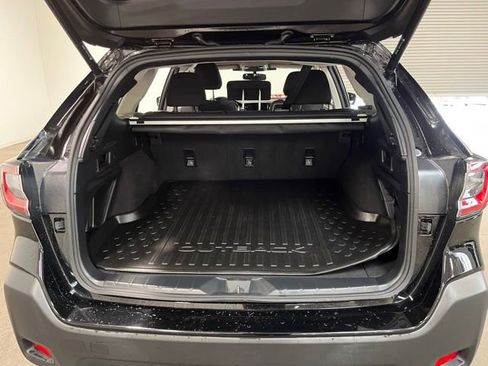 Used 2023 Subaru Outback Premium AWD/4WD image 16