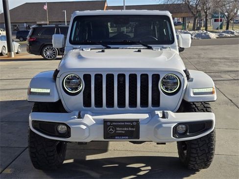 Used 2022 Jeep Wrangler Unlimited Sahara image 36