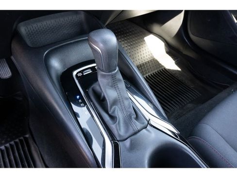 Used 2024 Toyota Corolla SE image 25