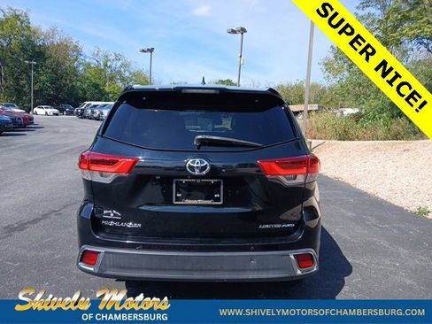 Used 2018 Toyota Highlander Limited Platinum image 5