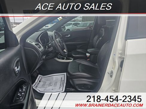 Used 2021 Jeep Compass Latitude image 7