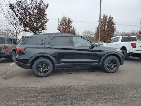 New 2026 Ford Explorer Tremor w/ Tremor Convenience Package image 37