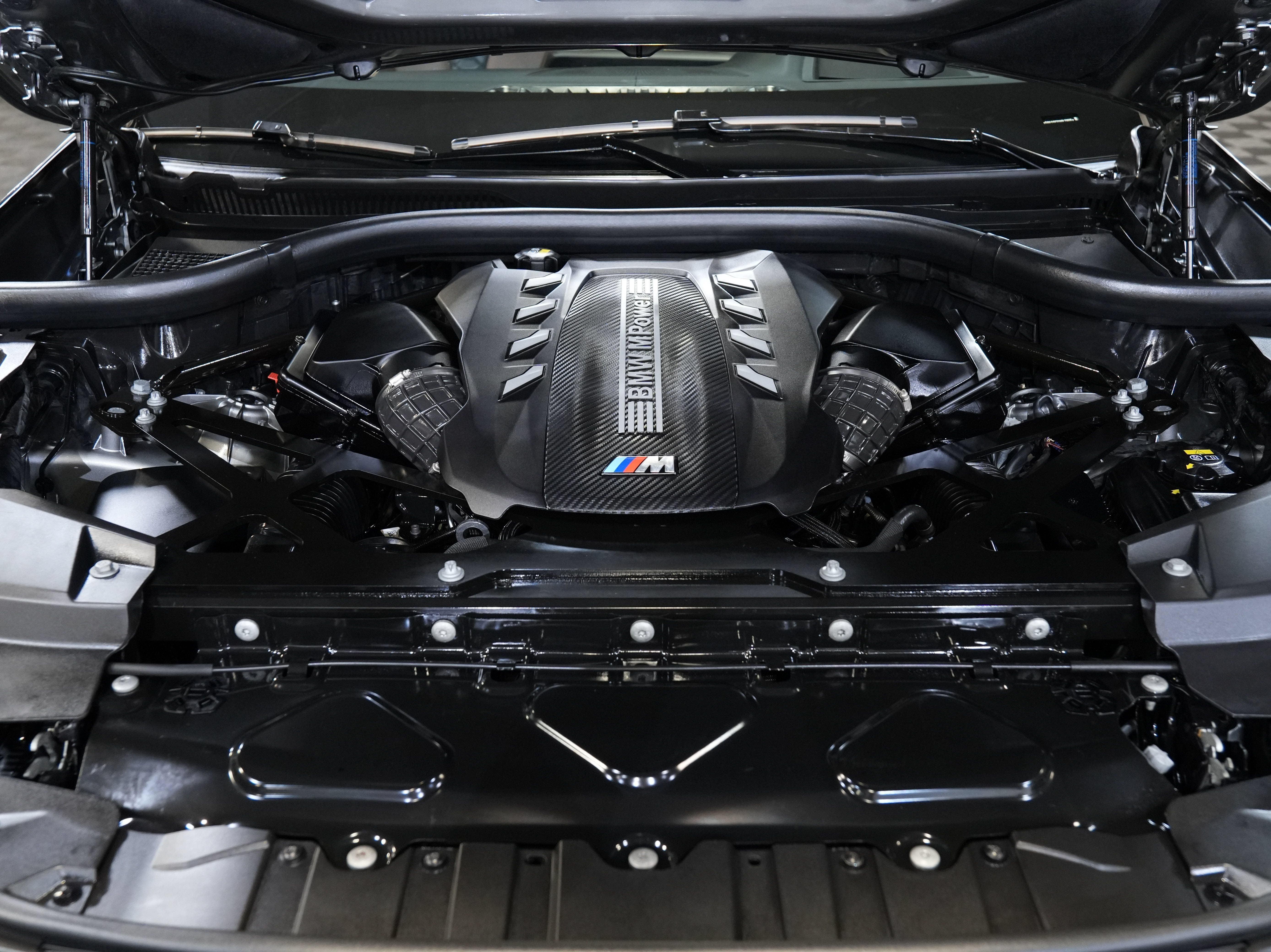 Used 2022 BMW X5 M w/ Competition Package 2 AWD/4WD image 49