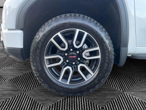 New 2026 GMC Sierra 1500 AT4 w/ AT4 Premium Package image 14