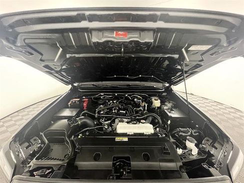 Certified 2025 Toyota Tacoma SR5 image 23