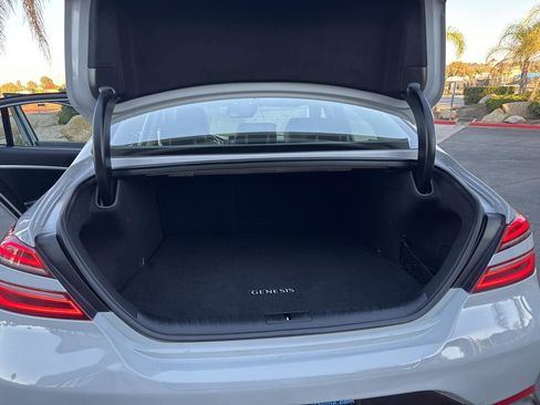 Used 2022 Genesis G70 2.0T image 28