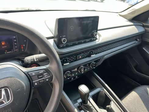 Used 2023 Honda Accord EX image 14