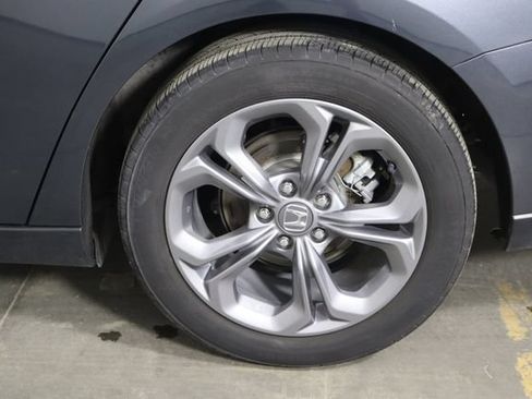 Used 2024 Honda Accord EX image 35