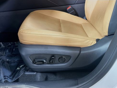 Used 2025 Lexus RX 350 Premium Plus w/ Convenience Package image 18