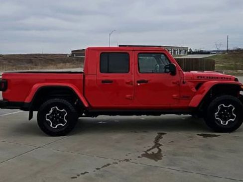 Used 2022 Jeep Gladiator Rubicon w/ Trailer Tow Package image 9